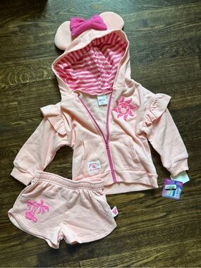 Disney Minnie Mouse Toddler Girls hooded zip up and shorts set with Minnie ears